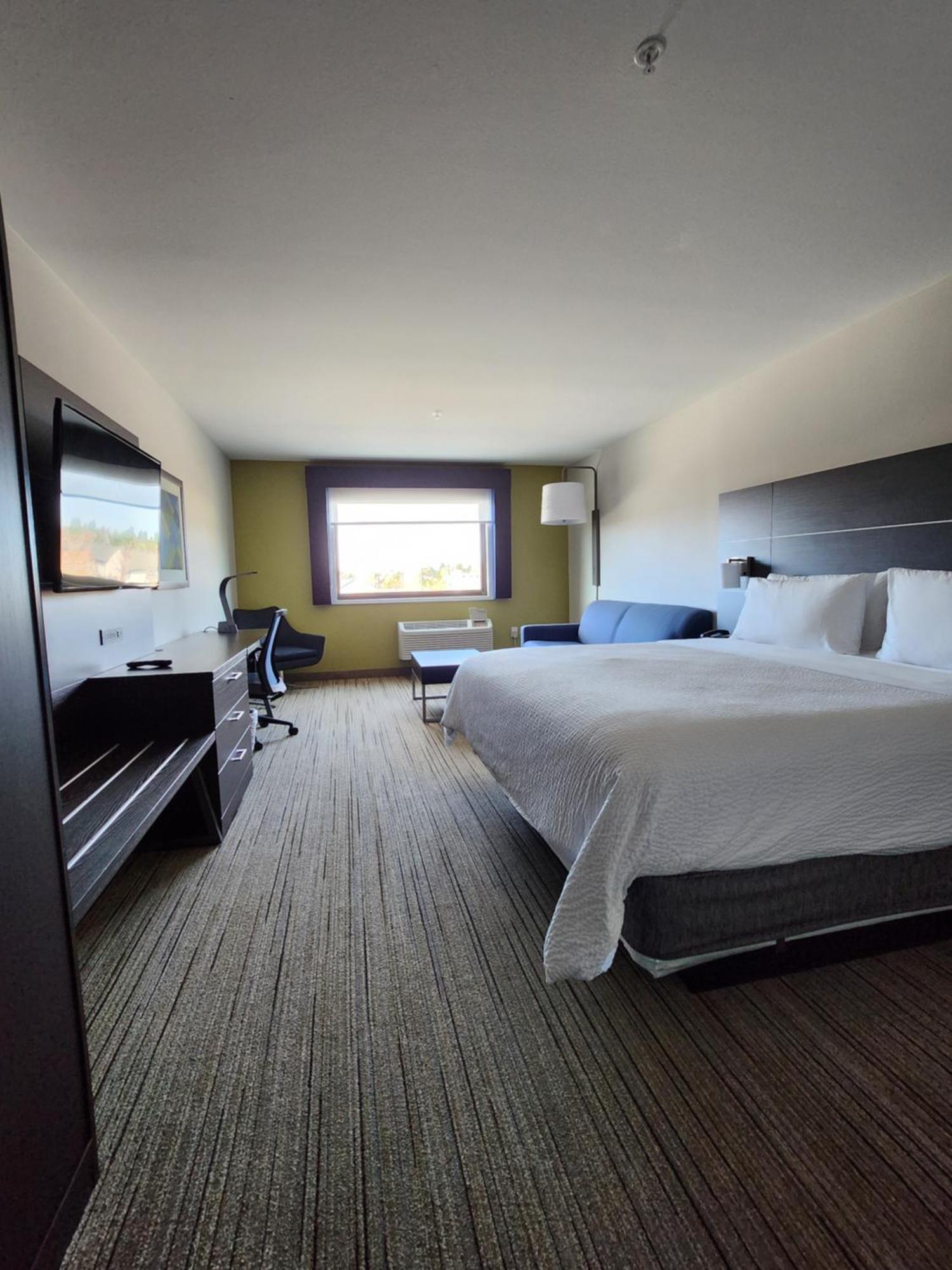 Hotel Express & - By Ihg 3*
